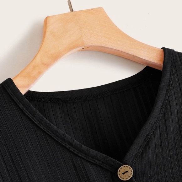 Shein Button front lettuce trim black top #113 - Picture 9 of 10